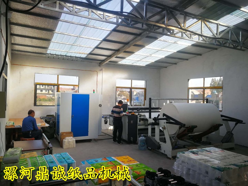 湖北衛(wèi)生紙加工客戶現(xiàn)場(chǎng)